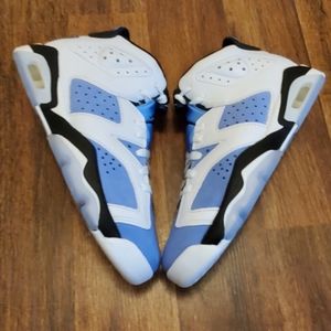 Air Jordan 6 Retro "UNC White" - GS 5.5Y (Women US 7)